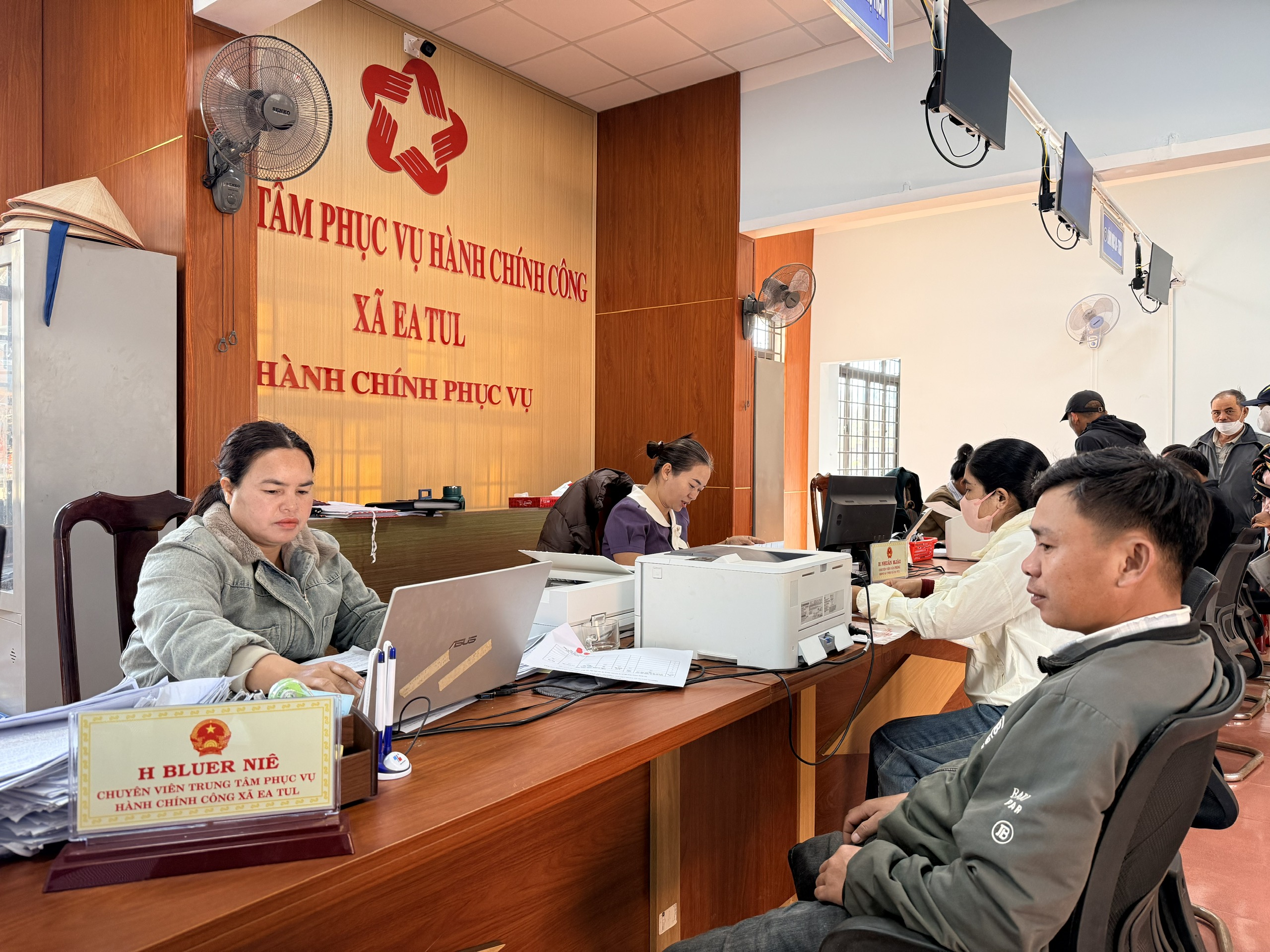 Trung tâm Phục vụ hành chính công xã Ea Tul đạt 91,7 điểm chỉ số phục vụ người dân, doanh nghiệp trên Cổng Dịch vụ công quốc gia